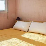 1 Bedroom Cozy In