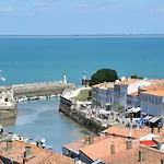 Apartment 1 Bedroom Cozy In Royan
