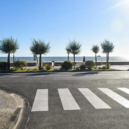1 Bedroom Front In Apartmán Royan