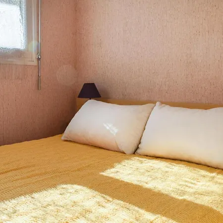 1 Bedroom Front In